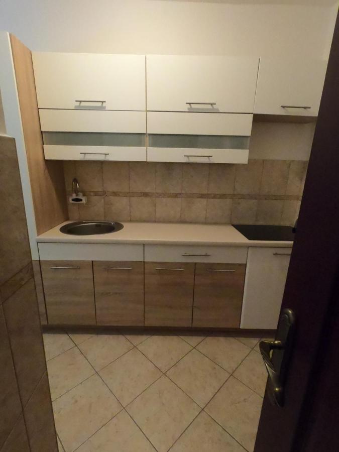 Motivation Apartment *