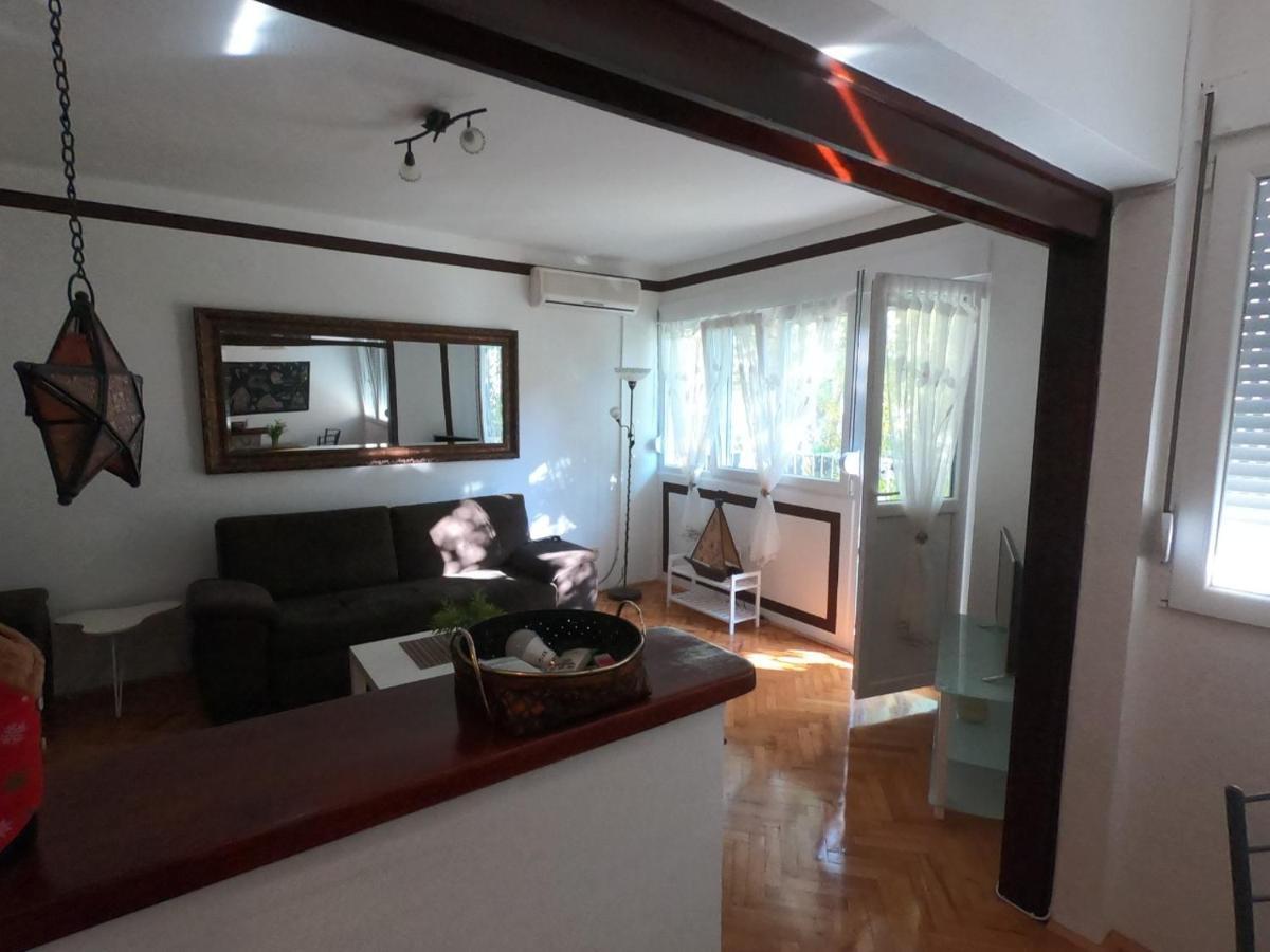 Motivation Apartment